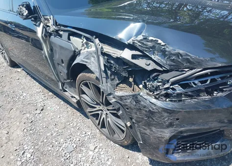 2018 BMW 540I из США, поврежденный, VIN WBAJE5C54JG918592